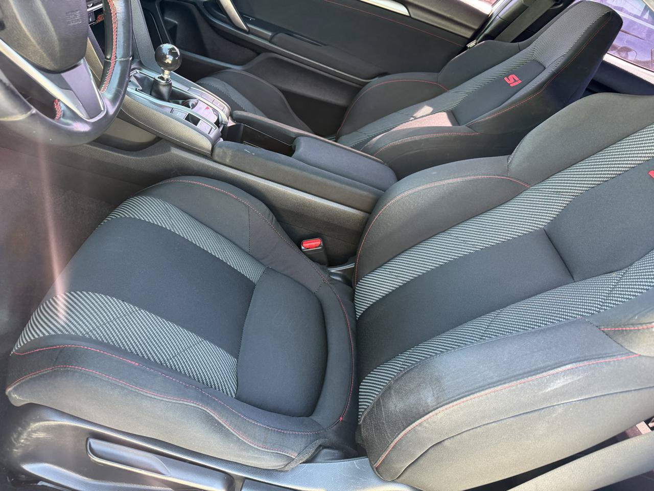 Used 2018 Honda Civic Si image 6