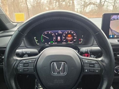 Used 2024 Honda Accord Sport image 27