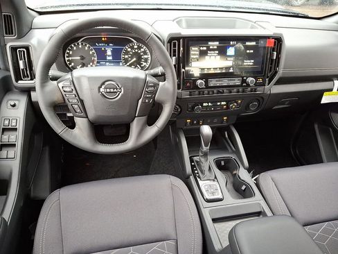 New 2026 Nissan Frontier SV w/ SV Convenience Package image 7