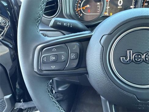 New 2026 Jeep Gladiator Rubicon w/ Safety Group image 27