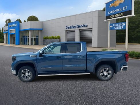 Used 2024 GMC Sierra 1500 SLE AWD/4WD image 6