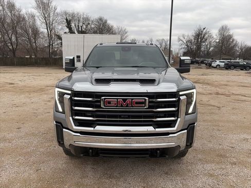 New 2026 GMC Sierra 2500 SLT w/ SLT Premium Package image 9