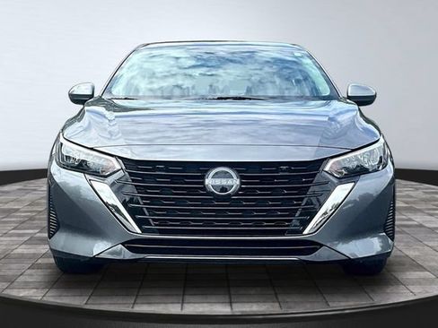 Used 2025 Nissan Sentra S FWD image 2