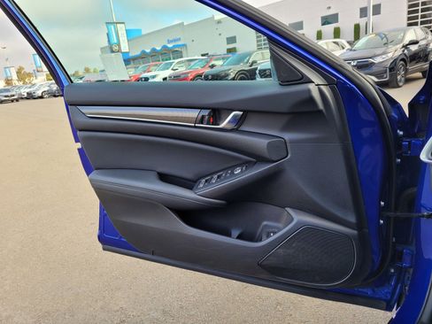 Certified 2022 Honda Accord Sport image 15