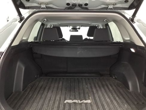 Used 2023 Toyota RAV4 XLE w/ Convenience Package image 15