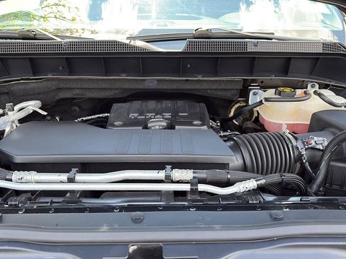 Certified 2022 Chevrolet Silverado 1500 LT AWD/4WD image 26