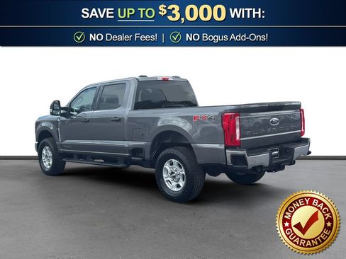 Used 2025 Ford F250 XLT w/ FX4 Off-Road Package AWD/4WD image 4