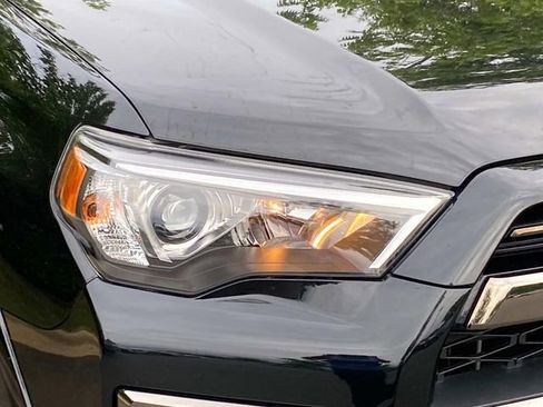 Used 2021 Toyota 4Runner Nightshade AWD/4WD image 4