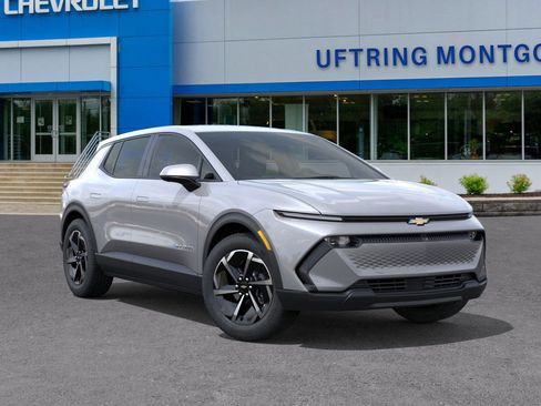 New 2026 Chevrolet Equinox EV LT w/ Comfort Package image 7