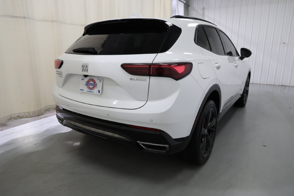 Certified 2024 Buick Envision Sport Touring AWD/4WD image 9