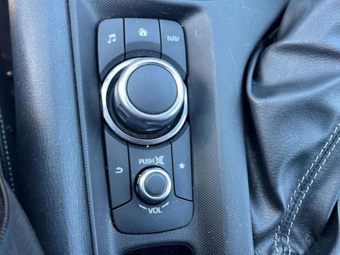 Used 2020 MAZDA MX-5 Miata RF Grand Touring image 17