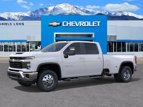 New 2026 Chevrolet Silverado 3500 LT w/ Safety Package AWD/4WD image 2
