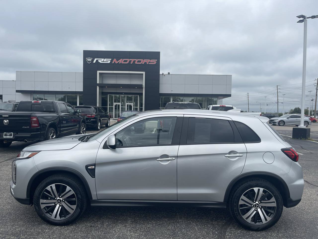 Used 2026 Mitsubishi Outlander Sport AWD image 16