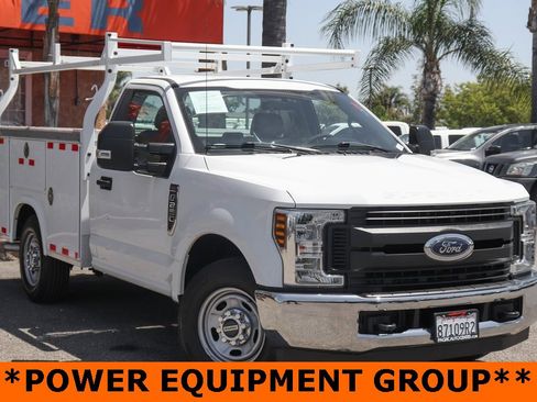 Used 2019 Ford F250 XL w/ XL Value Package image 2