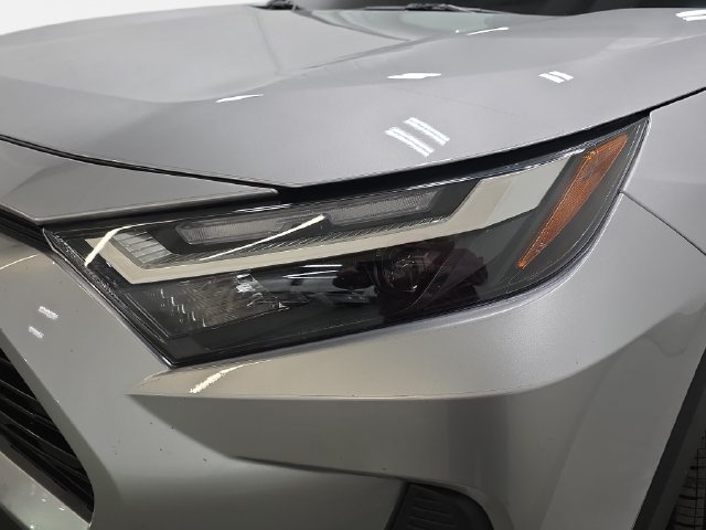 Certified 2024 Toyota RAV4 LE FWD image 25