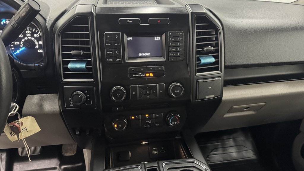 Used 2015 Ford F150 XL w/ Equipment Group 101A Mid AWD/4WD image 18