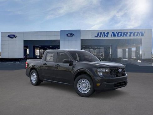 New 2025 Ford Maverick XL image 7