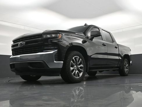 Used 2020 Chevrolet Silverado 1500 LT w/ Texas Edition RWD image 23