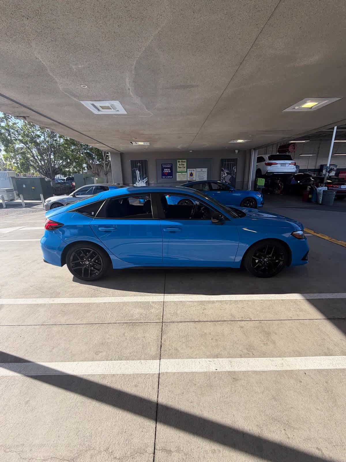 Used 2022 Honda Civic Sport image 4