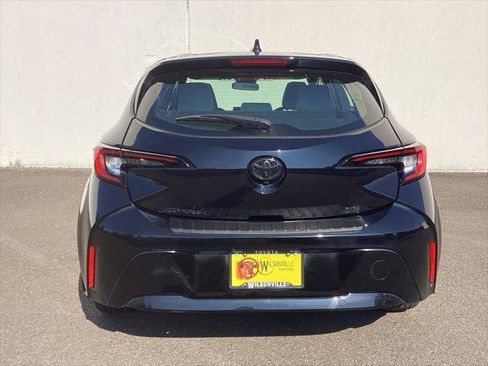 Certified 2025 Toyota Corolla SE w/ SE Package FWD image 21