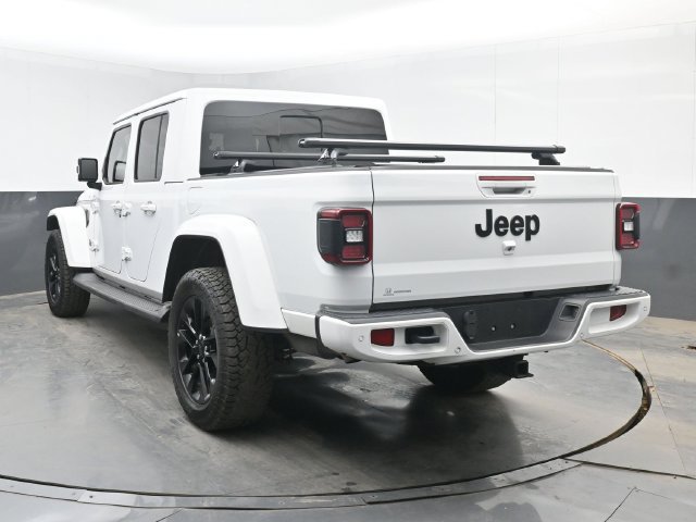 Used 2021 Jeep Gladiator Overland AWD/4WD image 7