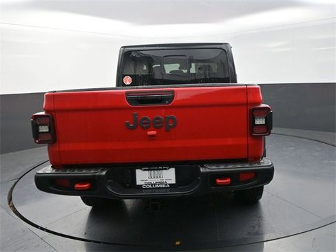 New 2025 Jeep Gladiator Rubicon w/ Convenience Group image 6