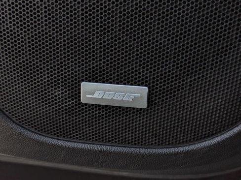 Used 2020 GMC Acadia Denali w/ Trailering Package image 29