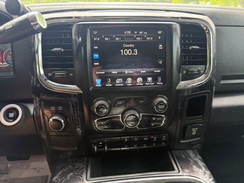 Used 2017 RAM 2500 Laramie w/ Sport Appearance Group AWD/4WD image 19