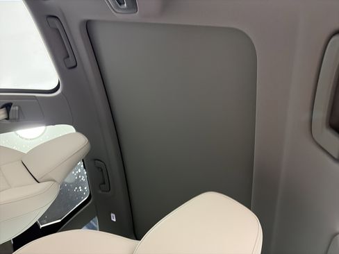 Used 2025 Audi Q5 Premium Plus w/ Premium Plus image 18