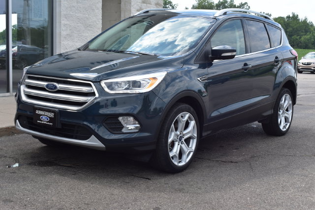 Used 2019 Ford Escape Titanium AWD/4WD image 18