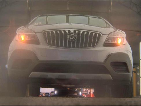 Used 2013 Buick Encore FWD image 3