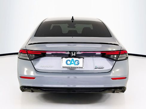 Used 2025 Honda Accord Sport image 7
