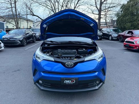 Used 2018 Toyota C-HR XLE image 39