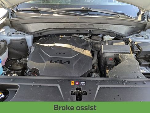 Used 2023 Kia Telluride EX w/ EX Captain's Chair Package image 12