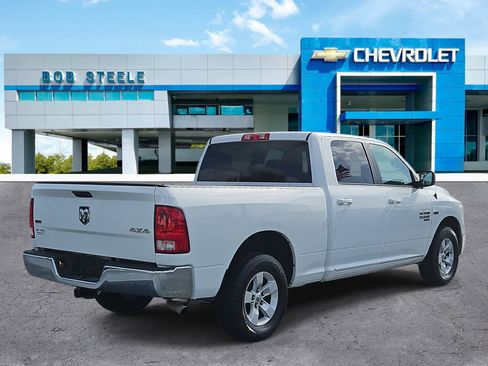 Used 2021 RAM 1500 Classic SLT AWD/4WD image 4