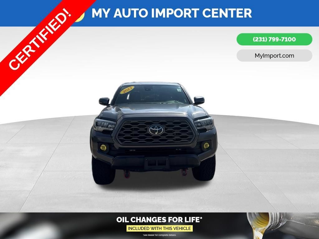 Certified 2023 Toyota Tacoma TRD Off-Road AWD/4WD image 2