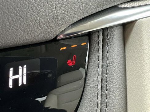 Certified 2022 Cadillac XT5 Premium Luxury image 45