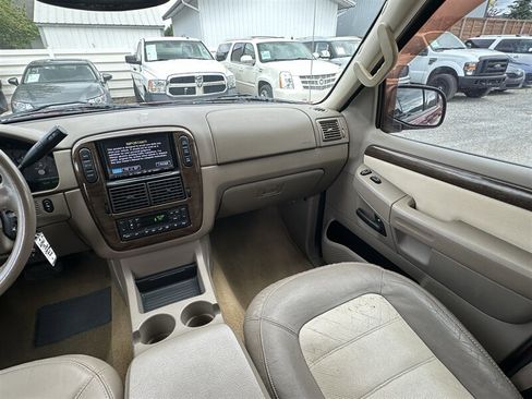 Used 2004 Ford Explorer Eddie Bauer AWD/4WD image 25