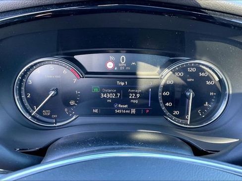 Used 2020 Cadillac XT5 Premium Luxury image 10