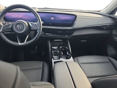 Used 2025 Buick Envision Preferred AWD/4WD image 12