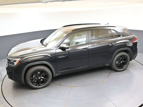 New 2026 Volkswagen Atlas Cross Sport SEL R-Line AWD/4WD image 36