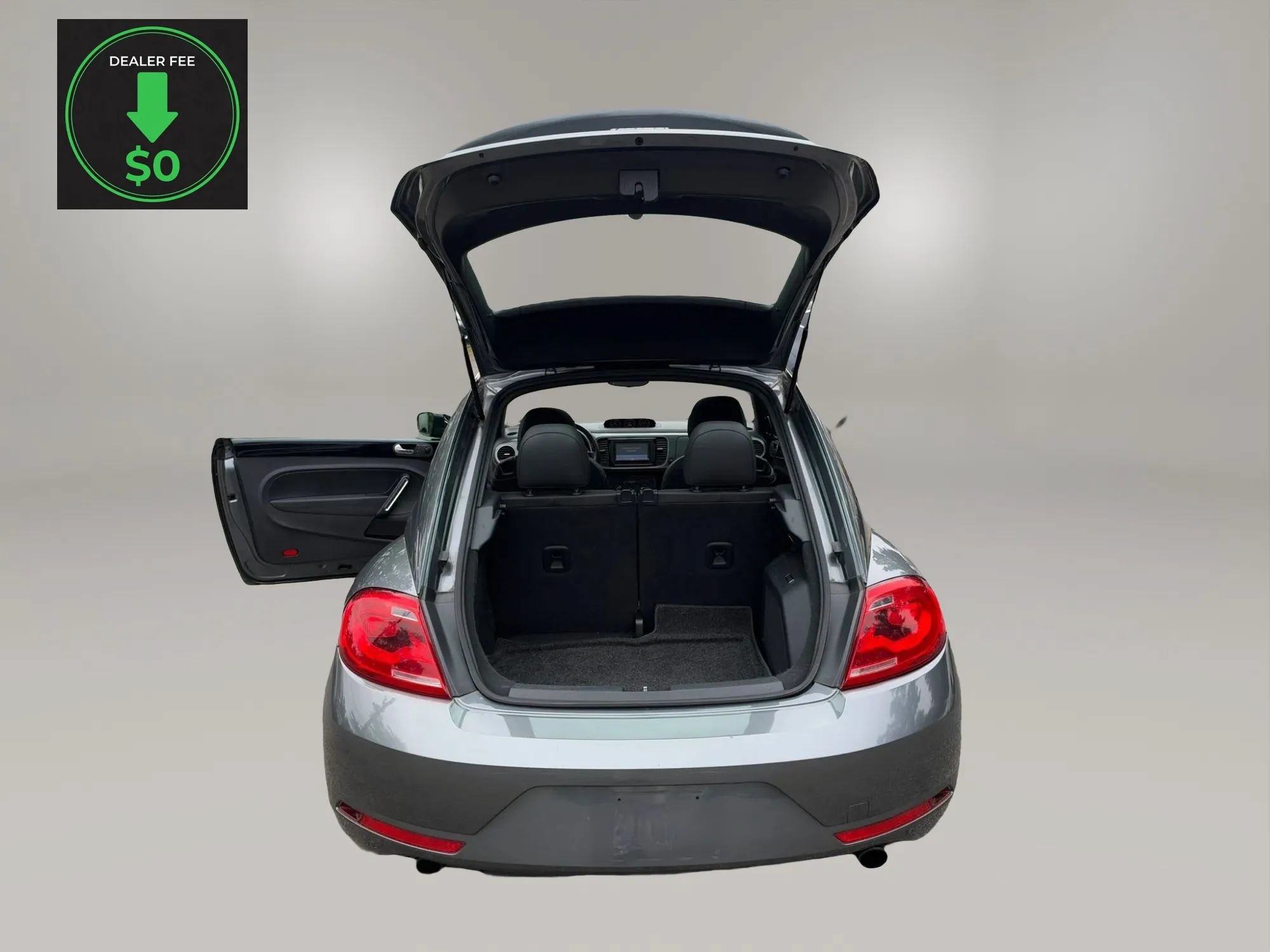 Used 2013 Volkswagen Beetle R-Line FWD image 20