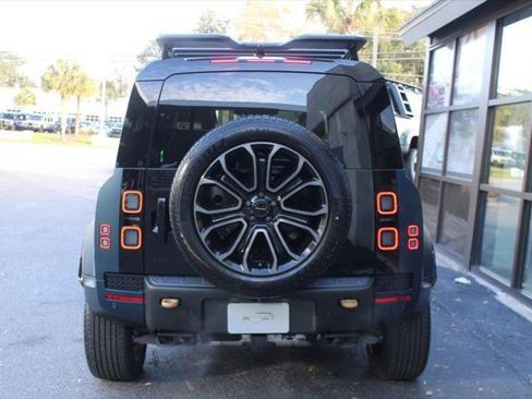 New 2026 Land Rover Defender 110 image 10
