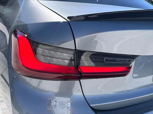 Used 2023 BMW 330i xDrive Sedan AWD/4WD image 28