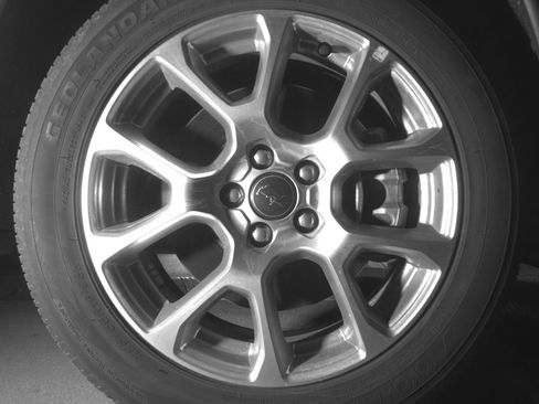 Used 2025 Jeep Compass Limited AWD/4WD image 13