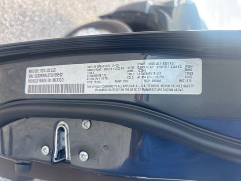 New 2026 RAM 3500 Longhorn image 29