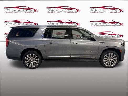 Used 2021 GMC Yukon XL Denali w/ Denali Ultimate Package AWD/4WD image 8
