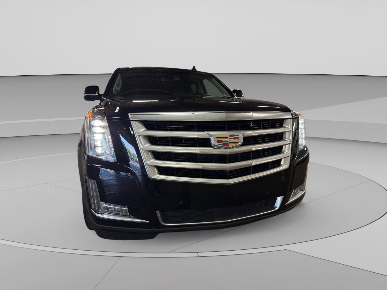 Used 2015 Cadillac Escalade Premium AWD/4WD image 42