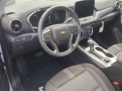 New 2025 Chevrolet Blazer LT w/ Midnight/Sport Edition image 16