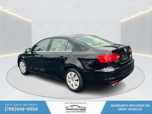 Used 2013 Volkswagen Jetta SE FWD image 7